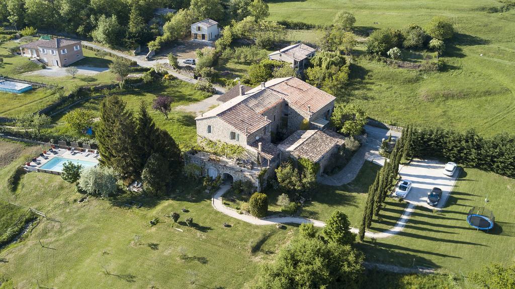 Le Mas De Combeau Tauriers Exterior photo